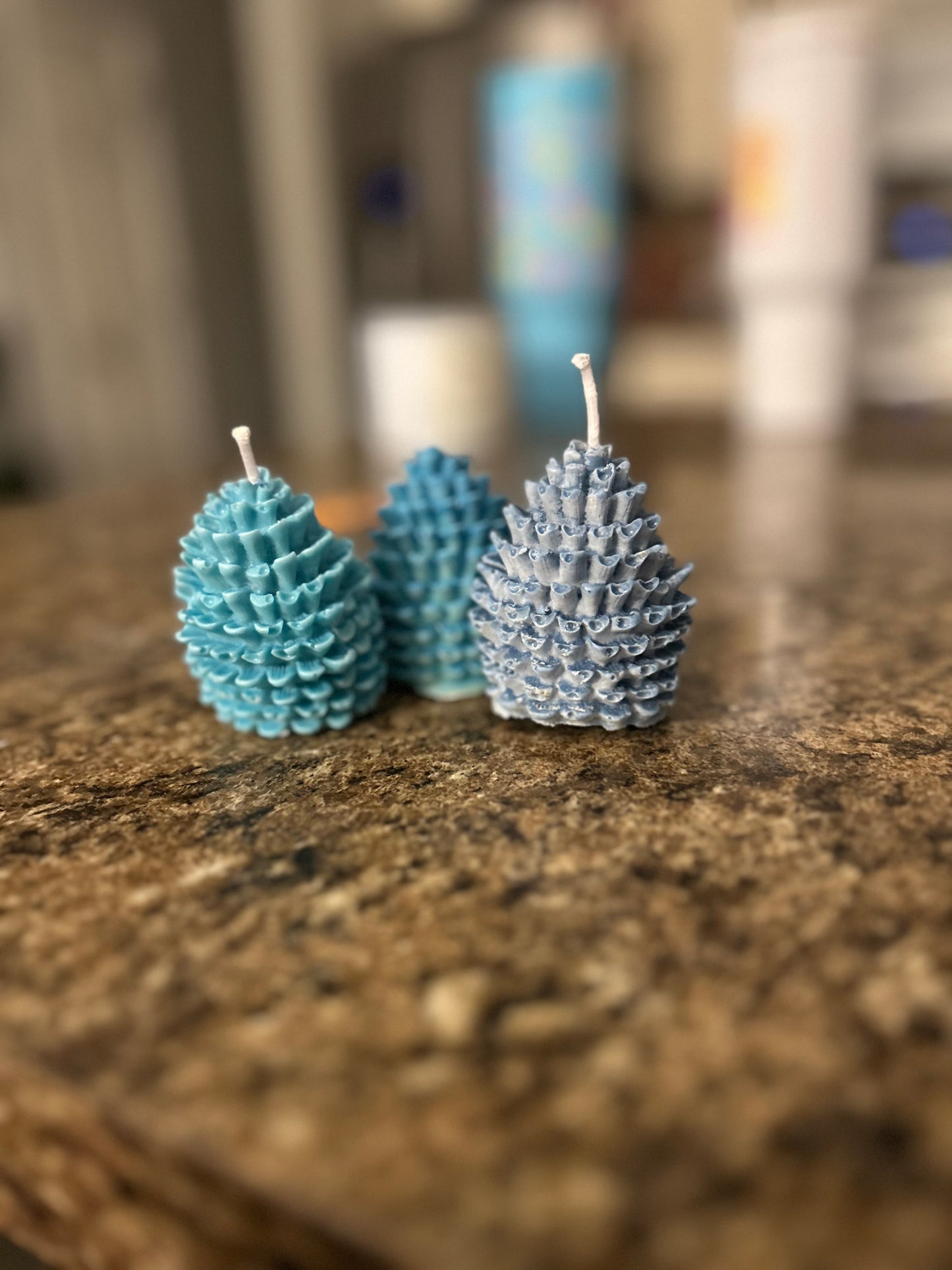 ✨ Cozy Pinecone Glow 🕯️