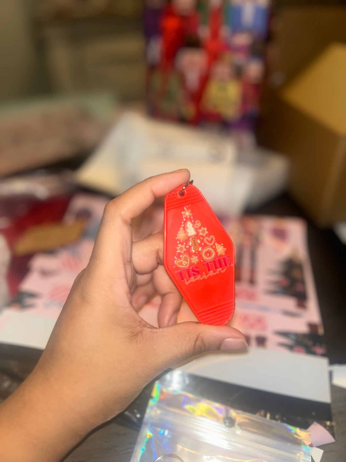 Tis the season motel keychain