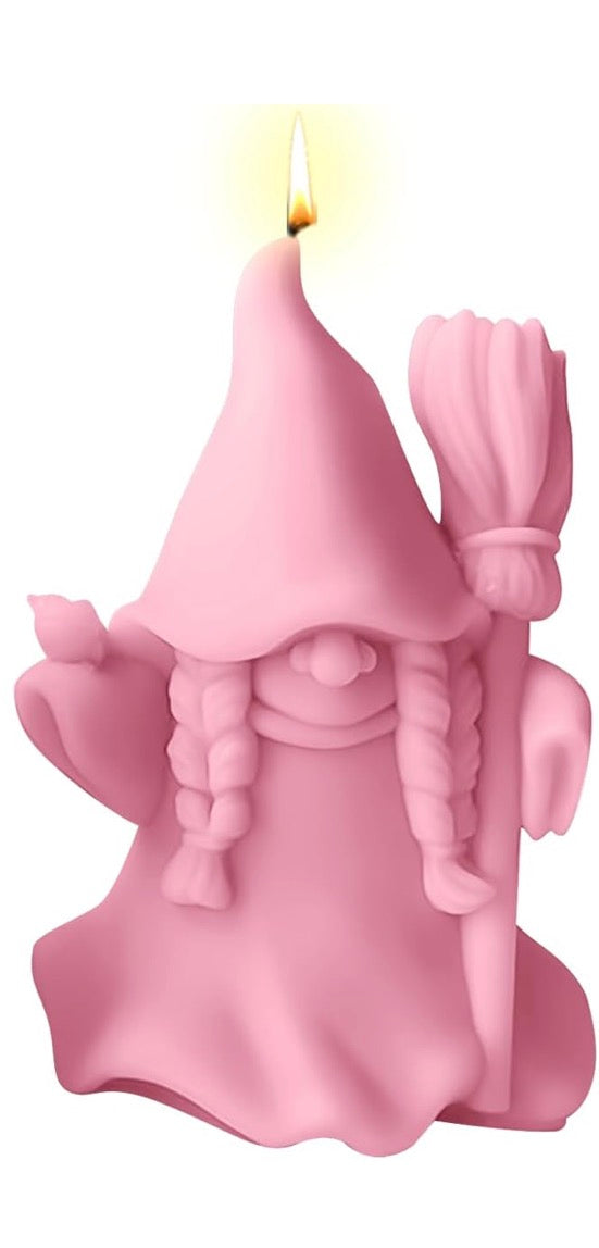 Gnome holding broom candle 🧹🕯️