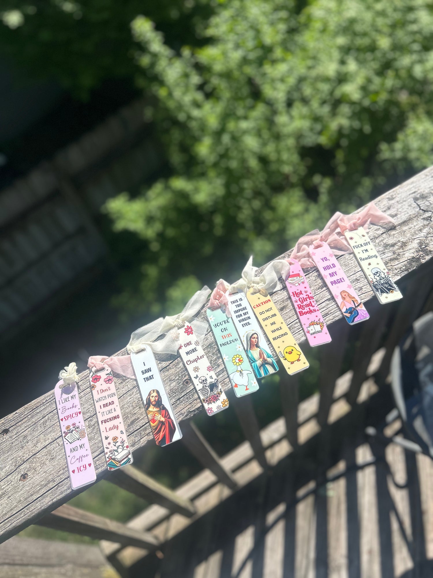 Keep Your Place (If You Can) 📖📚