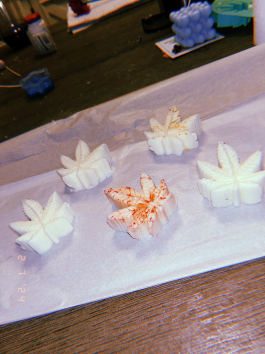 “Weed” wax melts 🌿