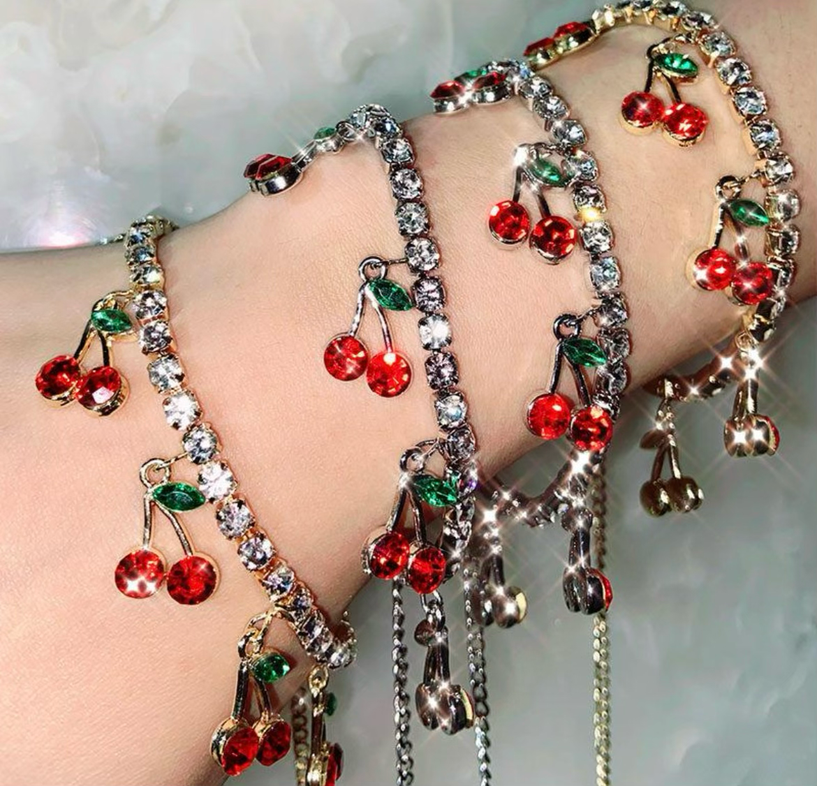 🍒 Cherry Kiss Bracelet
