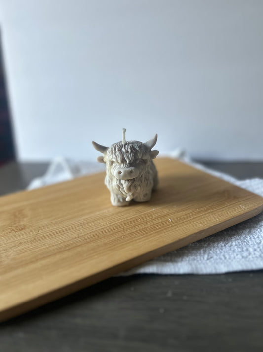 Highland Cow Candle 🐮