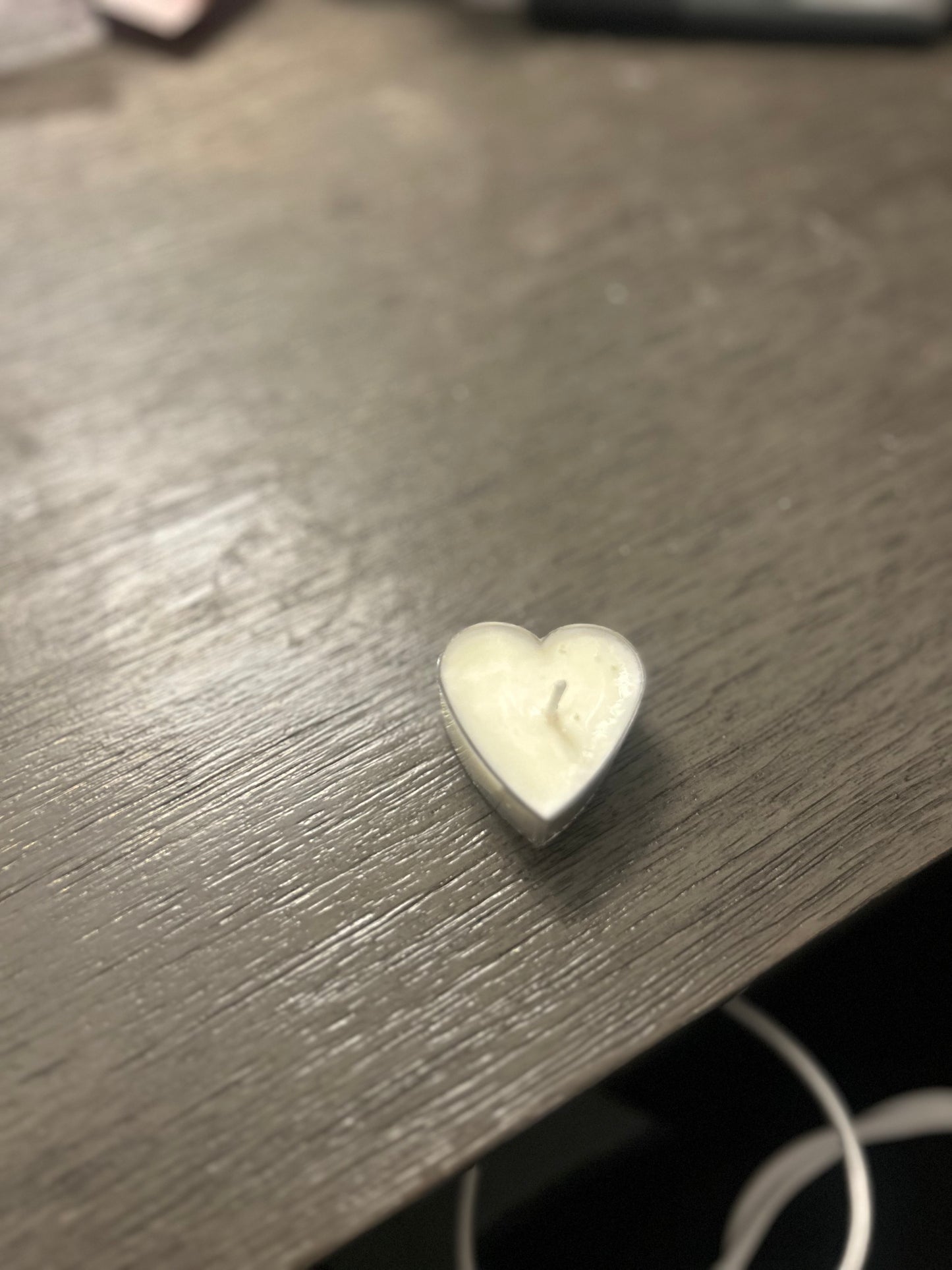Heart tealight candle ( 1.6x2.7)