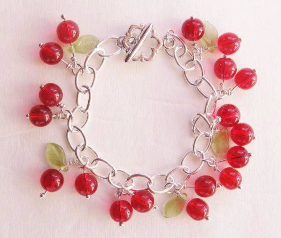 🍒 Cherry Kiss Bracelet