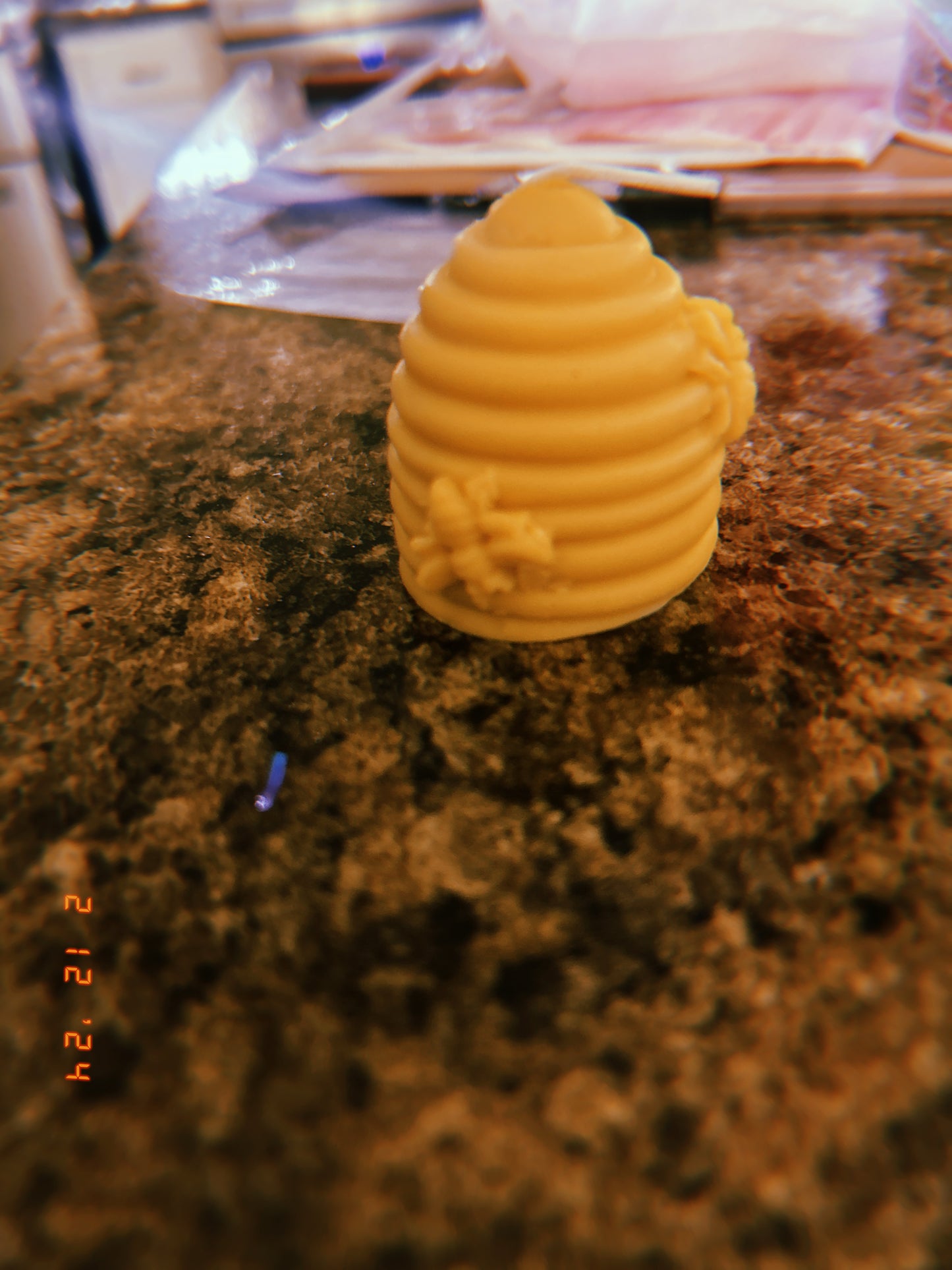 Beehive and bee candle 🐝🍯