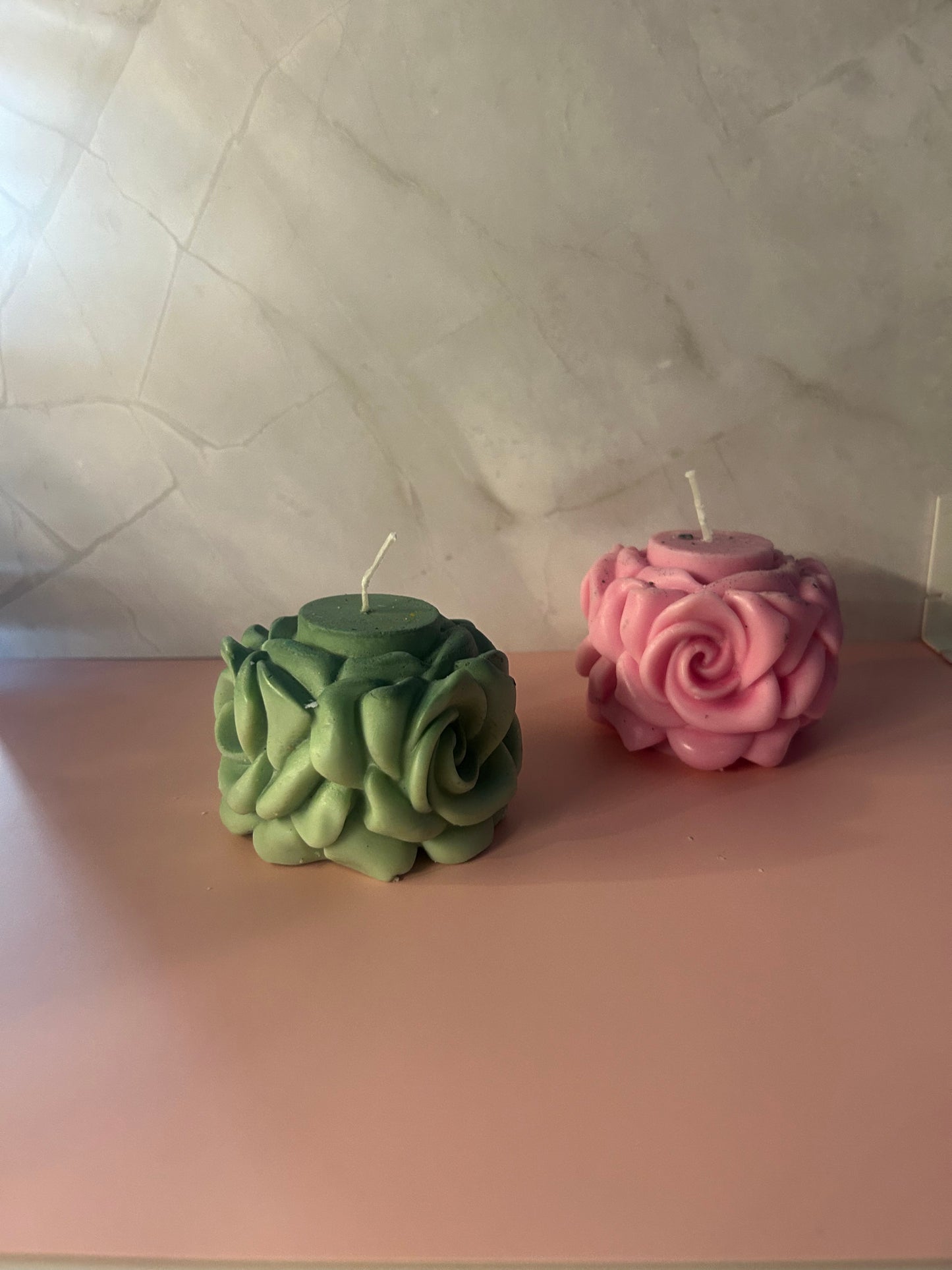 Rose candle