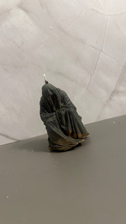 Skull Robe Candle 🕯️💀