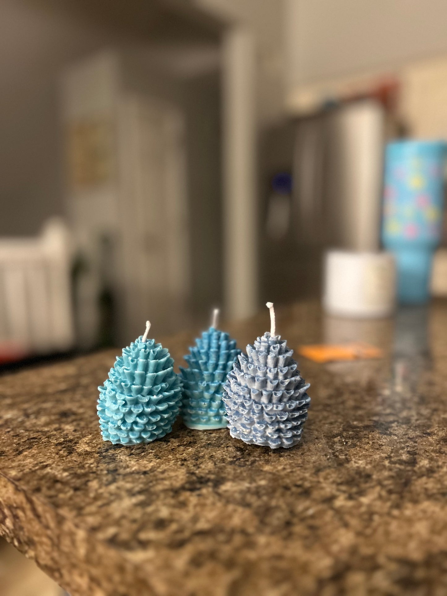 ✨ Cozy Pinecone Glow 🕯️