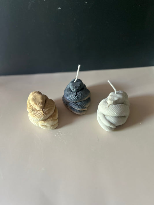 Cobra Candle 🐍 🕯️
