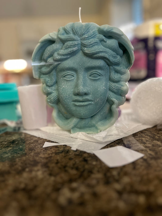 Medusa Candle (Large)🐍💚