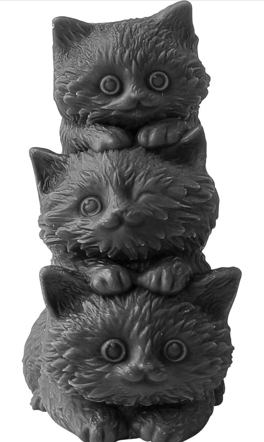 Stacked Cat candle 🐈‍⬛🐈🕯️