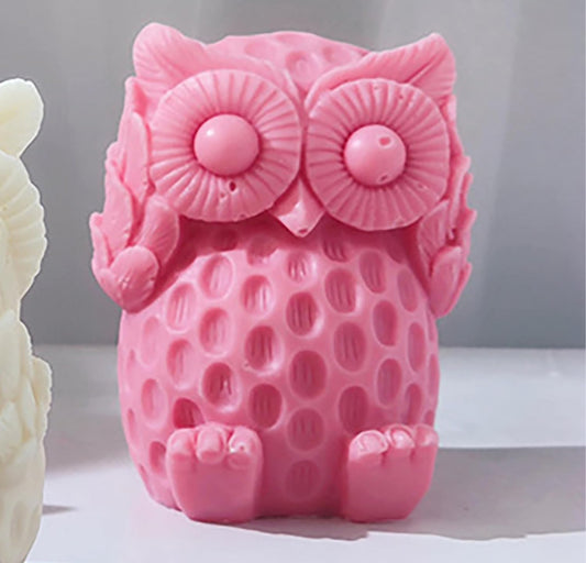 Nighthawk owl (ears covered) Candle 🦉
