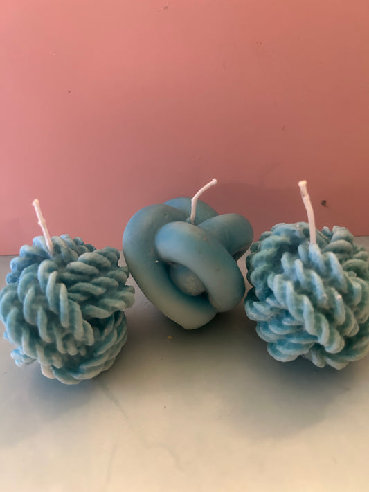 1 Knot & 2 Yarn Candle Set  🧶🕯️